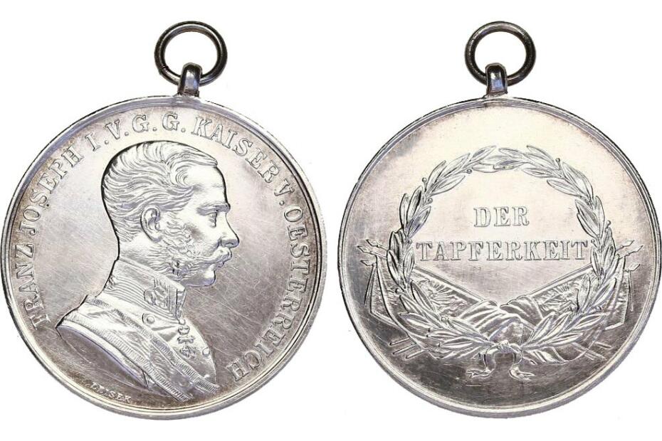 Ag-Medaille o.J. "Der Tapferkeit" 40mm, vz-stgl.