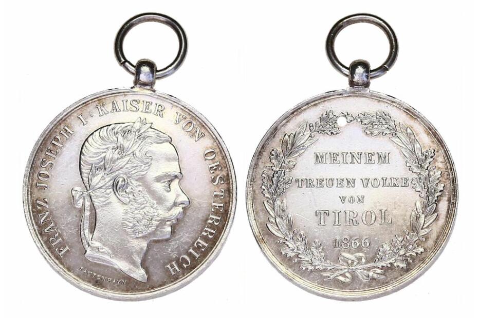 Ag-Medaille 1866 "Tiroler Landesverteidigung" 31mm, gehenkelt mit Tragöse, vz-stgl.